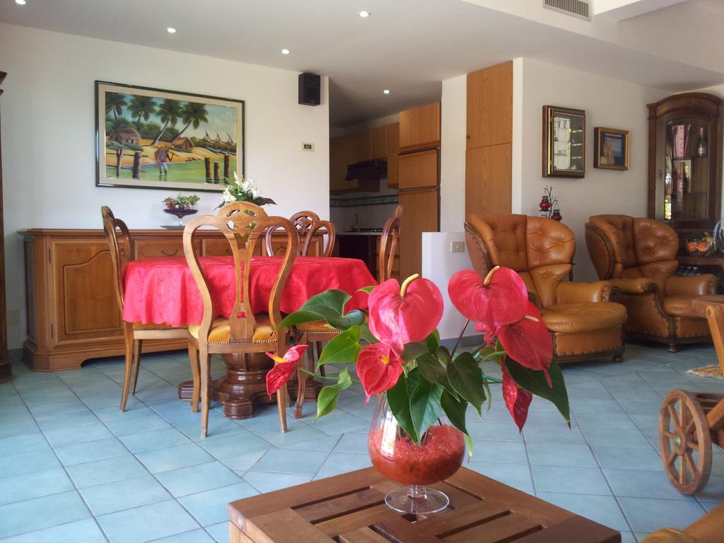 Casa Vacanze Villa Flumini Flumini di Quartu Cameră foto